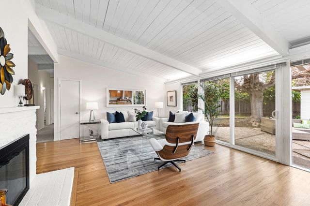 3866 Corina Way, Palo Alto, CA 94303