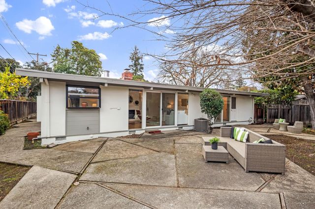 3866 Corina Way, Palo Alto, CA 94303