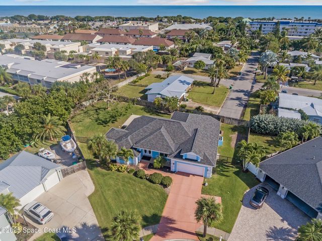 452 Veracruz Boulevard, Indialantic, FL 32903