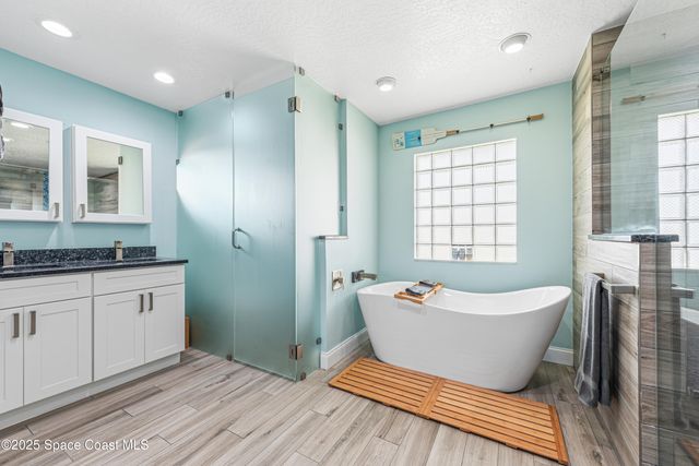 452 Veracruz Boulevard, Indialantic, FL 32903