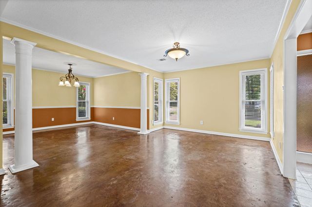 2174 MONTEGO DR, Memphis, TN 38016