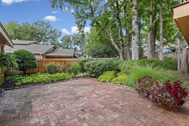 2174 MONTEGO DR, Memphis, TN 38016