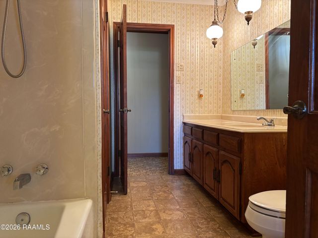 319 Roger Road, Lafayette, LA 70507