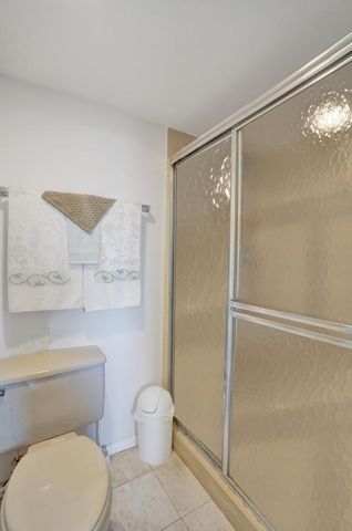 1524 Whitehall Drive 406, Davie, FL 33324