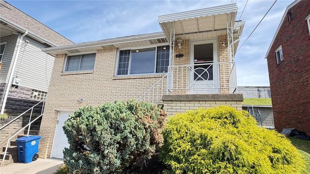 2972 Ruthwood Ave, Baldwin Boro, PA 15227