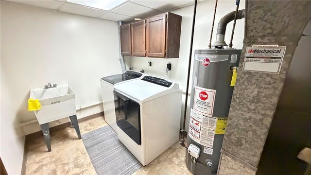 2972 Ruthwood Ave, Baldwin Boro, PA 15227
