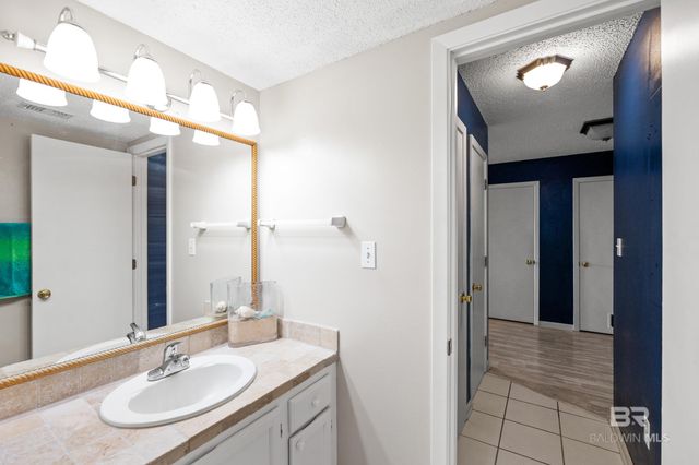 4046 Spinnaker Lane 101, Gulf Shores, AL 36542