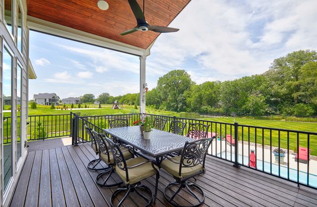 11174 NW 108th Court, Granger, IA 50109