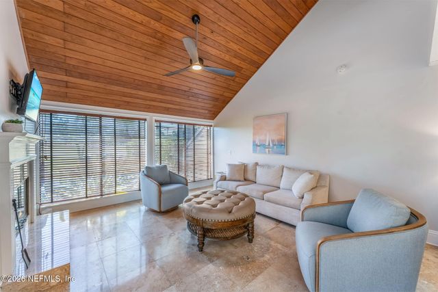 45 LAKE JULIA Drive S, Ponte Vedra Beach, FL 32082