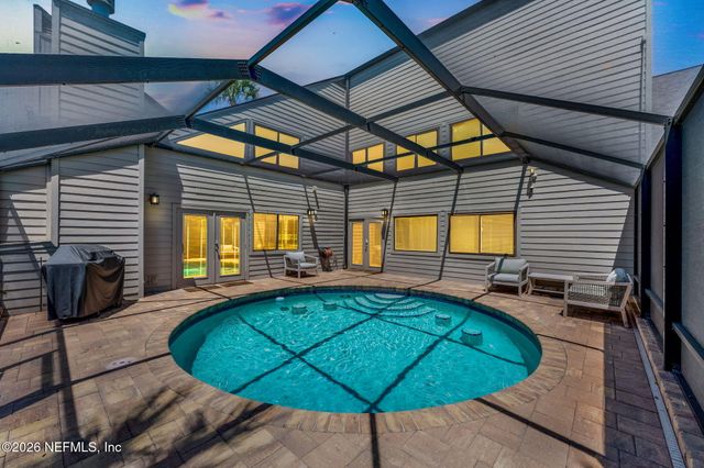 45 LAKE JULIA Drive S, Ponte Vedra Beach, FL 32082