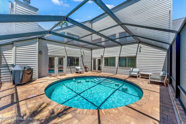 45 LAKE JULIA Drive S, Ponte Vedra Beach, FL 32082