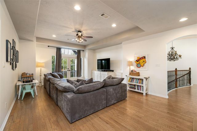 12118 W Allen Shore Drive, Cypress, TX 77433