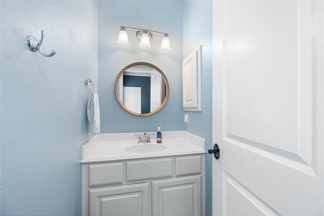 12118 W Allen Shore Drive, Cypress, TX 77433