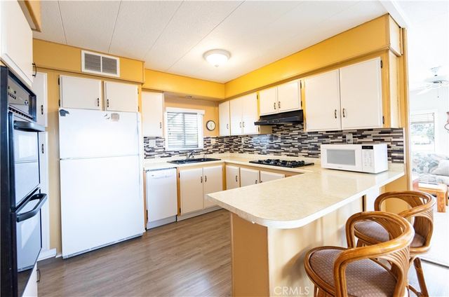 32520 San Miguelito Drive, Thousand Palms, CA 92276