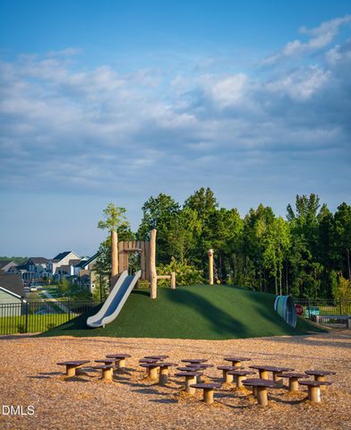 252 Inspiration Way, Fuquay Varina, NC 27526