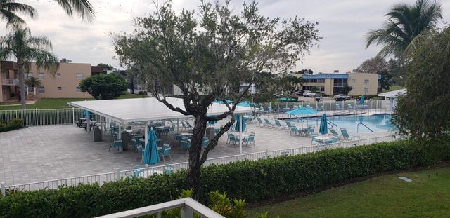 529 Burgundy L, Delray Beach, FL 33484