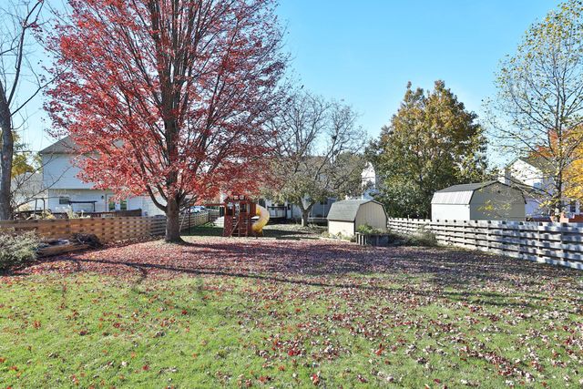 6736 Riverside Glen Court, Dublin, OH 43017