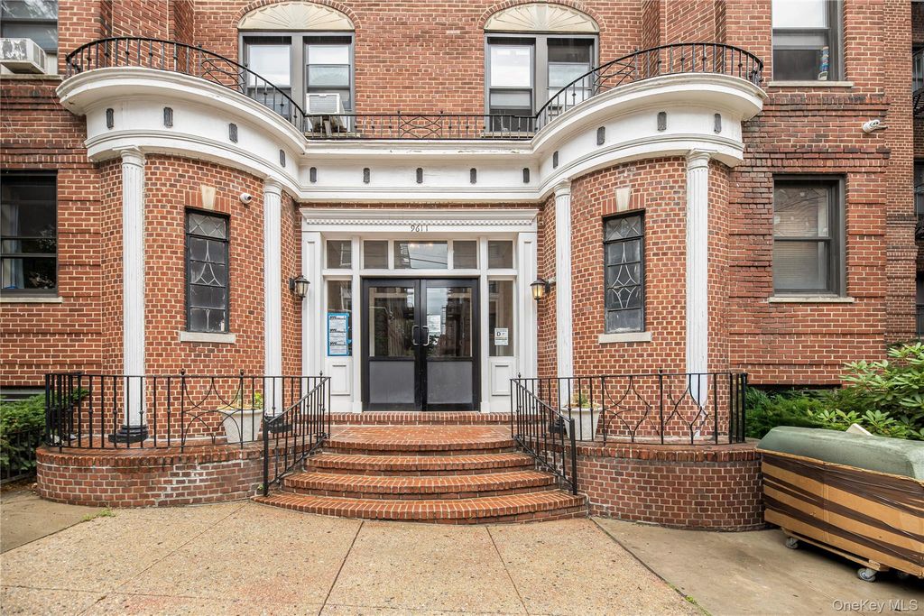 96-11 65th Road Prof A, Rego Park, NY 11374