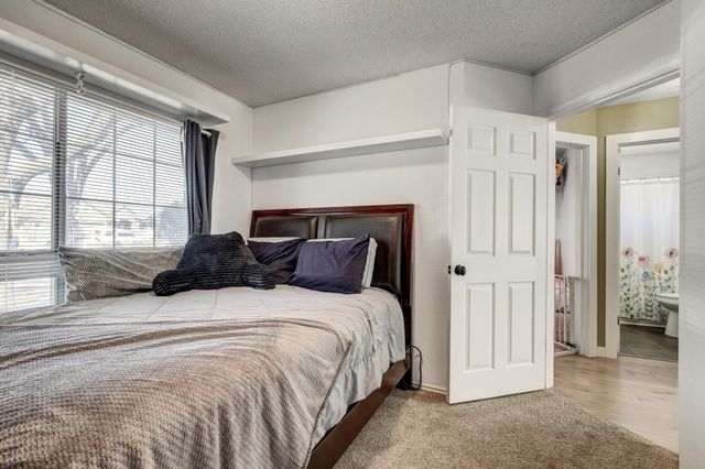 806 Ridge View DR, Leander, TX 78641