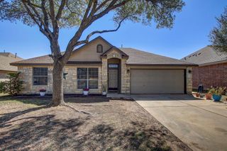 806 Ridge View DR, Leander, TX 78641