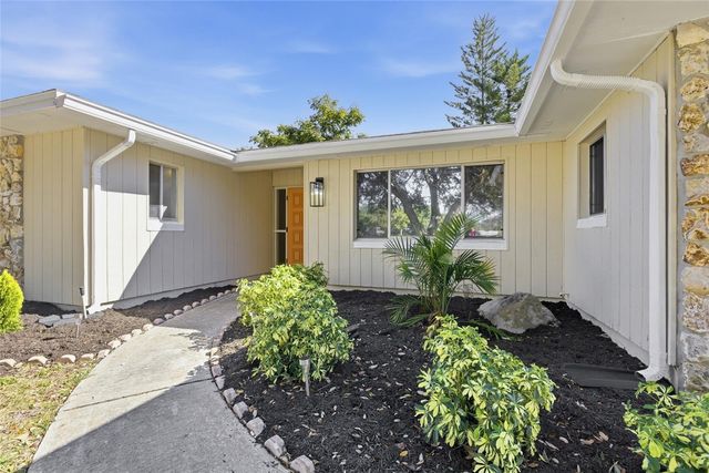 6649 PAMPUS DRIVE, Orlando, FL 32819