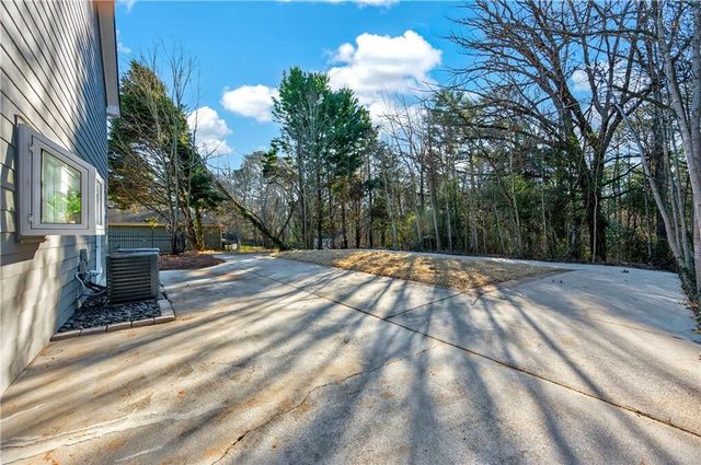 4651 Cedar Brook SE Drive, Conyers, GA 30094