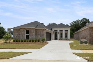 10632 Deric Ave, Denham Springs, LA 70726