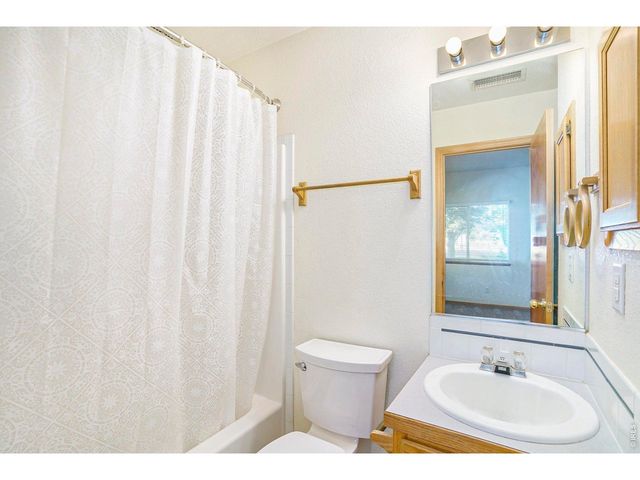 950 52nd Ave Ct A-2, Greeley, CO 80634