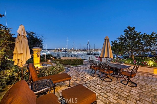 900 E Balboa Blvd, Newport Beach, CA 92661