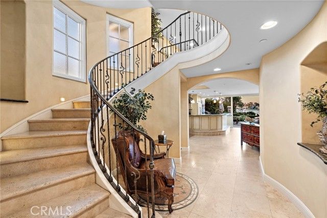 900 E Balboa Blvd, Newport Beach, CA 92661