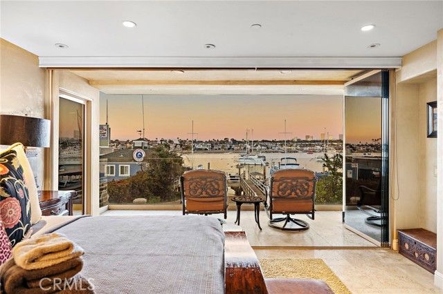 900 E Balboa Blvd, Newport Beach, CA 92661