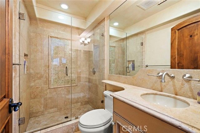 900 E Balboa Blvd, Newport Beach, CA 92661