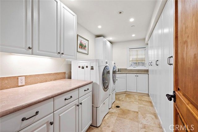 900 E Balboa Blvd, Newport Beach, CA 92661