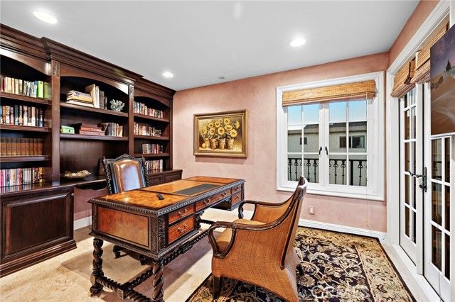 900 E Balboa Blvd, Newport Beach, CA 92661