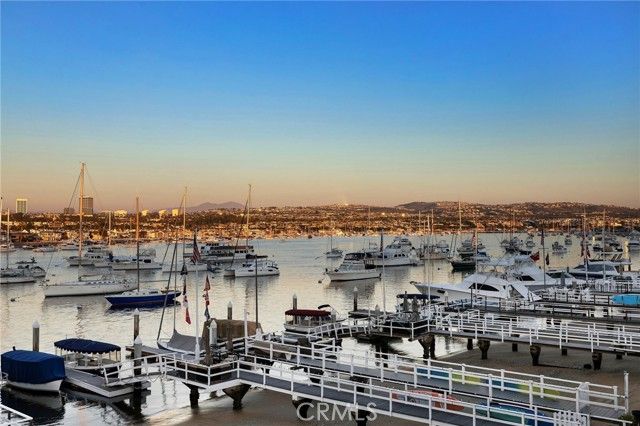 900 E Balboa Blvd, Newport Beach, CA 92661