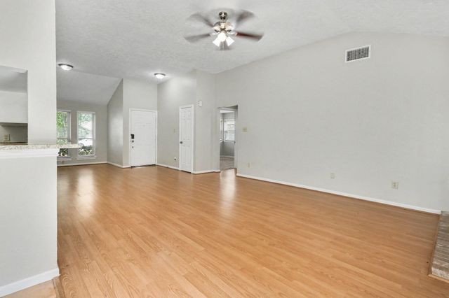 7731 Western Oak Lane, Houston, TX 77040