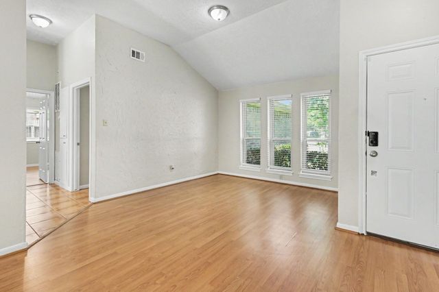 7731 Western Oak Lane, Houston, TX 77040