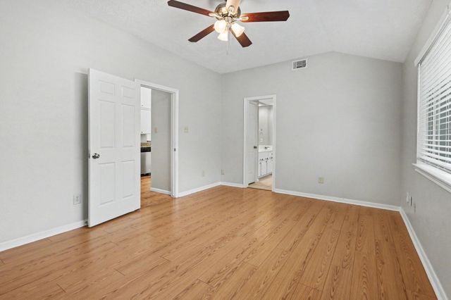 7731 Western Oak Lane, Houston, TX 77040