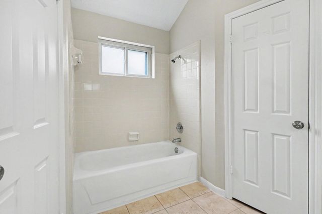 7731 Western Oak Lane, Houston, TX 77040