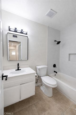 15 Knollview, Phillips Ranch, CA 91766