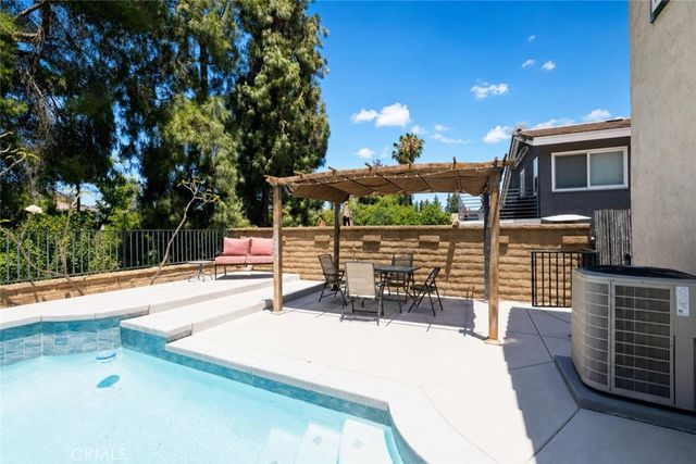 15 Knollview, Phillips Ranch, CA 91766