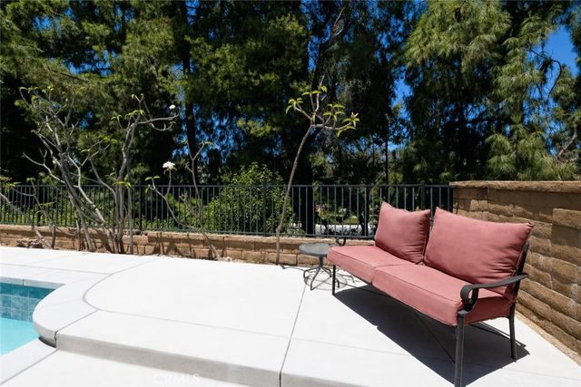 15 Knollview, Phillips Ranch, CA 91766