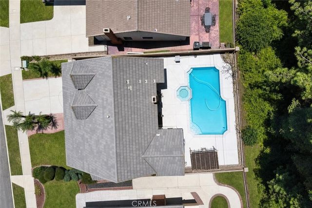 15 Knollview, Phillips Ranch, CA 91766
