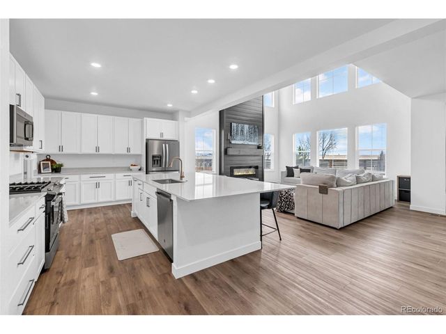 12973 Grassland St, Longmont, CO 80504