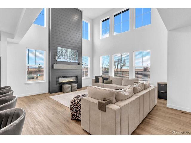 12973 Grassland St, Longmont, CO 80504