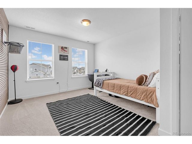 12973 Grassland St, Longmont, CO 80504