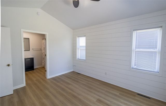 1230 Belmont Parkway NW, Cedar Rapids, IA 52405