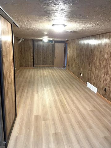 1124 JAYMAR STREET, Green Bay, WI 54313