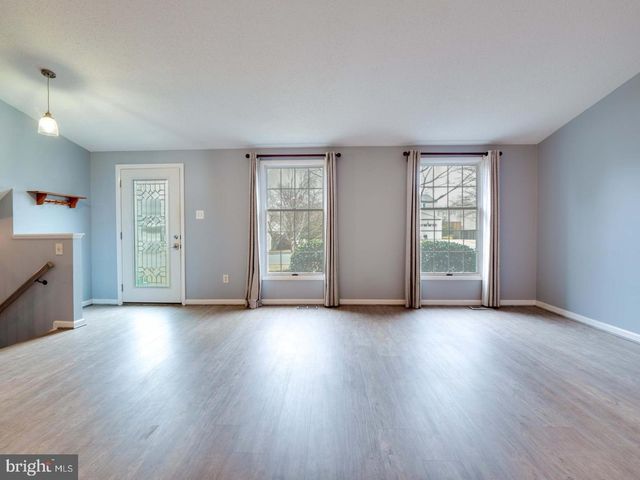 3261 BETHEL CHURCH DR, Woodbridge, VA 22192