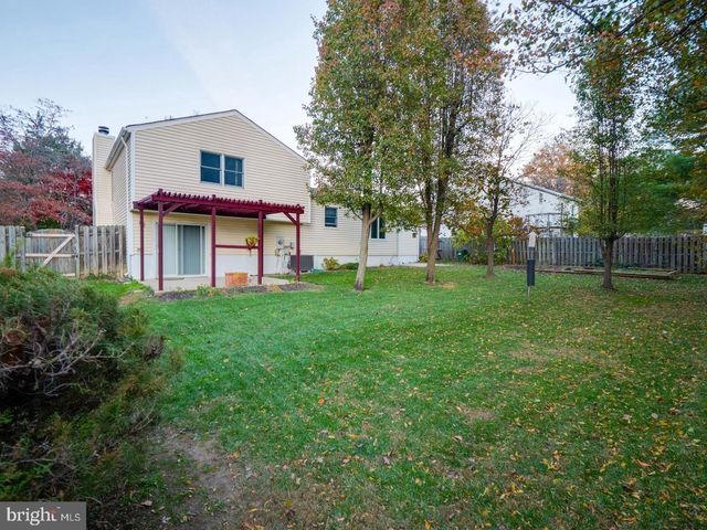 3261 BETHEL CHURCH DR, Woodbridge, VA 22192